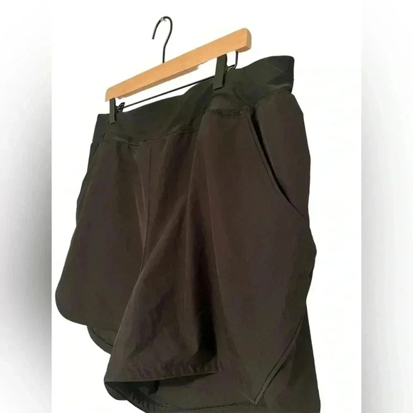 Lands' End Women's 5" Quick Dry Board Shorts Swim Cover-up Shorts Plus Size 20W - Picture 2 of 6